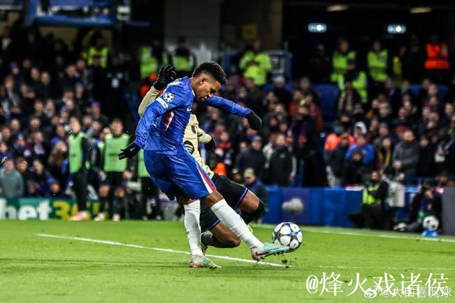 官方:埃斯特旺对巴萨欧冠进球当选切尔西11月最佳 官方:埃斯特旺对巴萨欧冠进球当选切尔西11月最佳