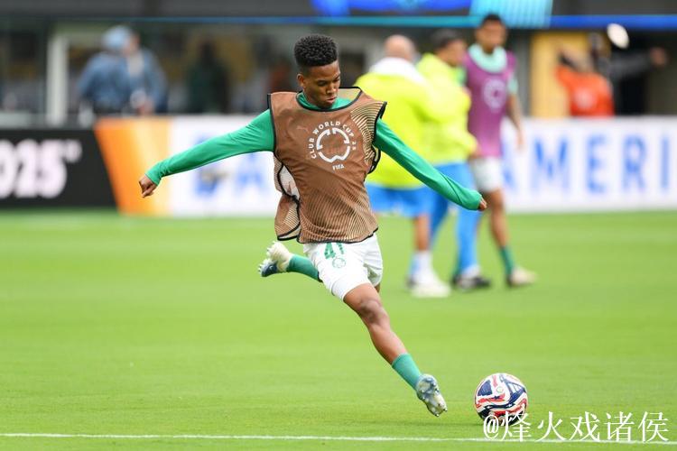 埃斯特旺：攻破红军球门让我沸腾；世俱杯时就曾交锋
